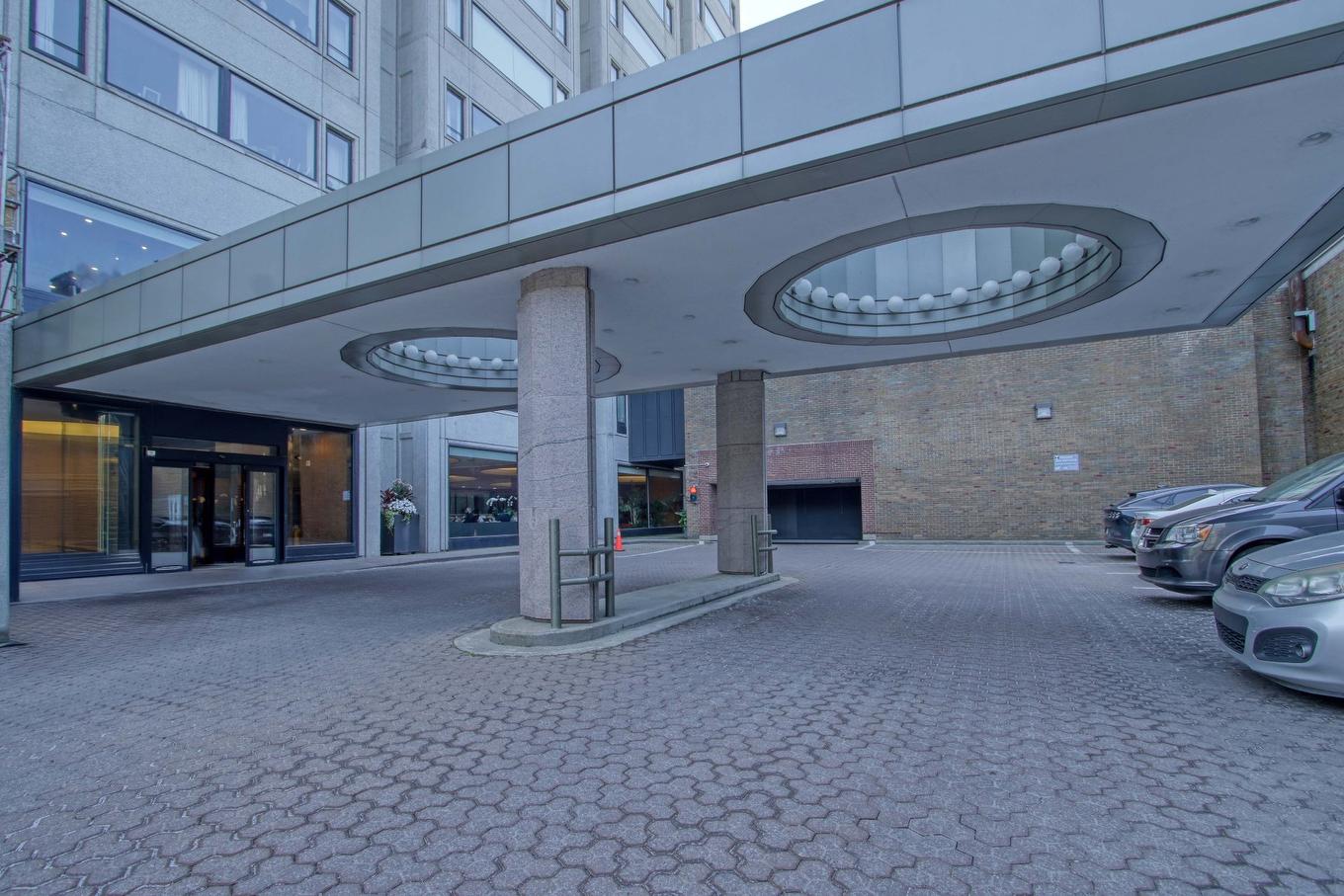 Parking - 2107-1455 Rue Sherbrooke O., Montréal (Ville-Marie), QC - Outdoor