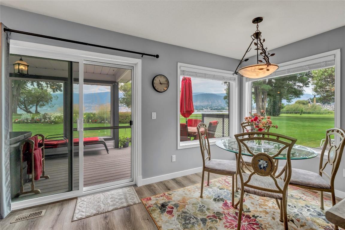 55 Kingfisher Drive, Penticton, BC - Indoor Photo Showing Dining Room