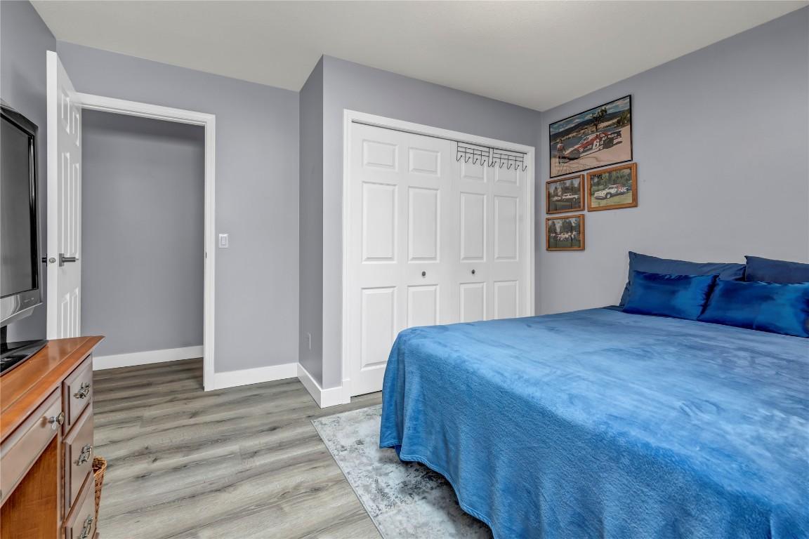 55 Kingfisher Drive, Penticton, BC - Indoor Photo Showing Bedroom