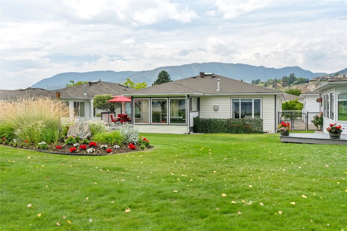 55 Kingfisher Drive, Penticton, BC - Outdoor