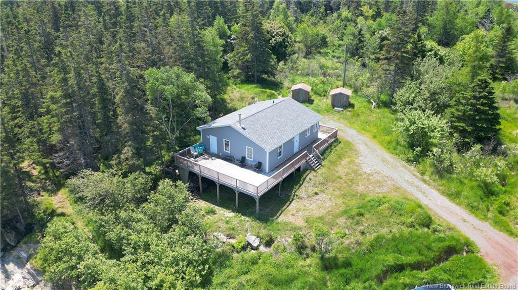 22 Pettes Cove Rd, Grand Manan, NB