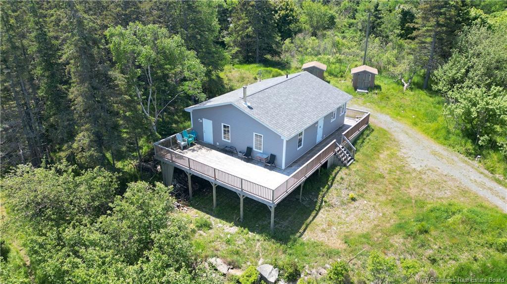 22 Pettes Cove Rd, Grand Manan, NB