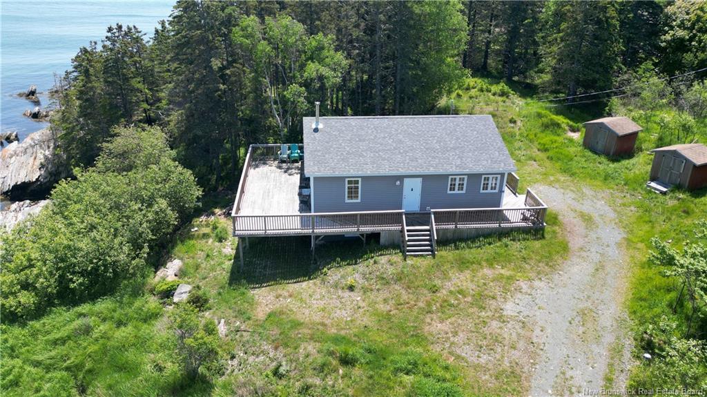 22 Pettes Cove Rd, Grand Manan, NB