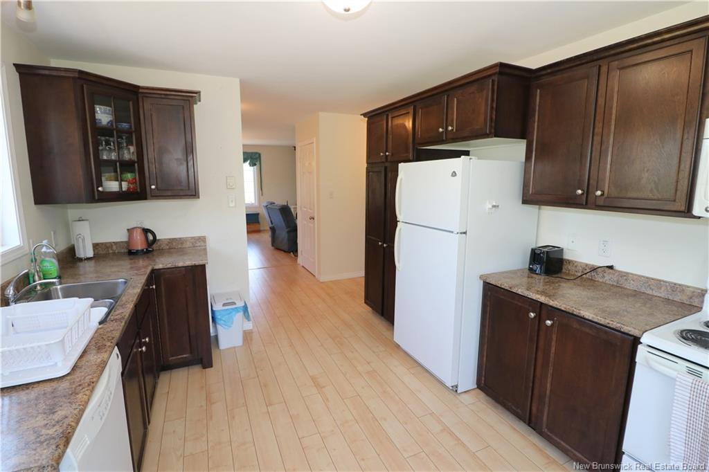 22 Pettes Cove Rd, Grand Manan, NB