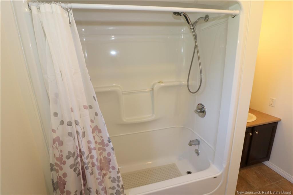 22 Pettes Cove Rd, Grand Manan, NB