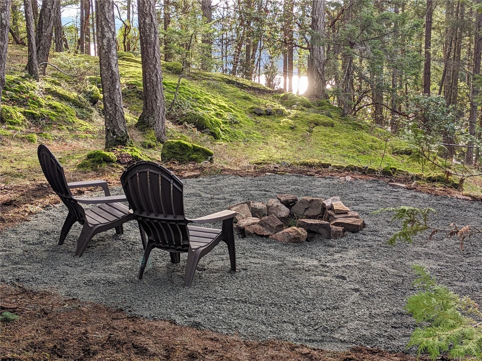 415 Halibut Hill Rd, Mudge Island, BC