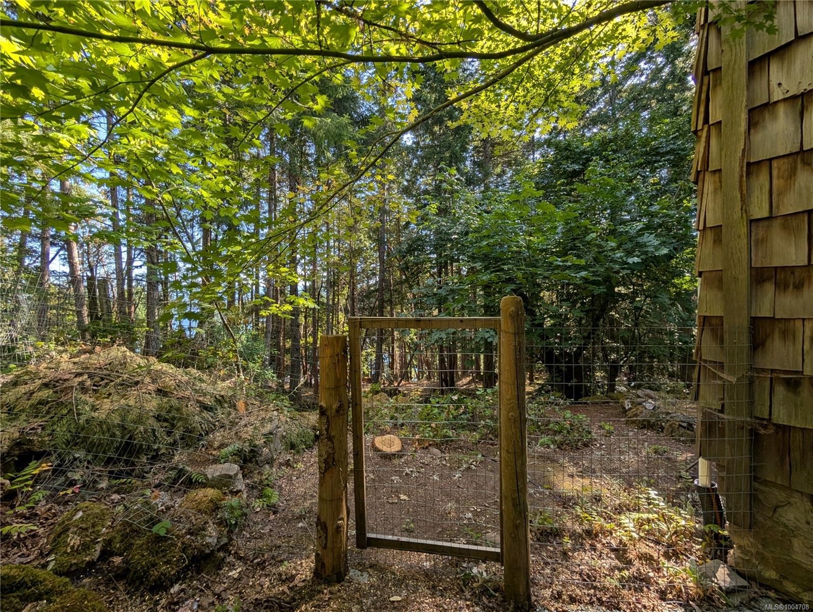 415 Halibut Hill Rd, Mudge Island, BC