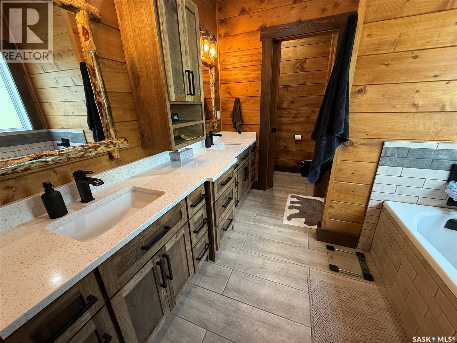 Dunham Acreage, Paddockwood Rm No. 520, SK - Indoor Photo Showing Bathroom