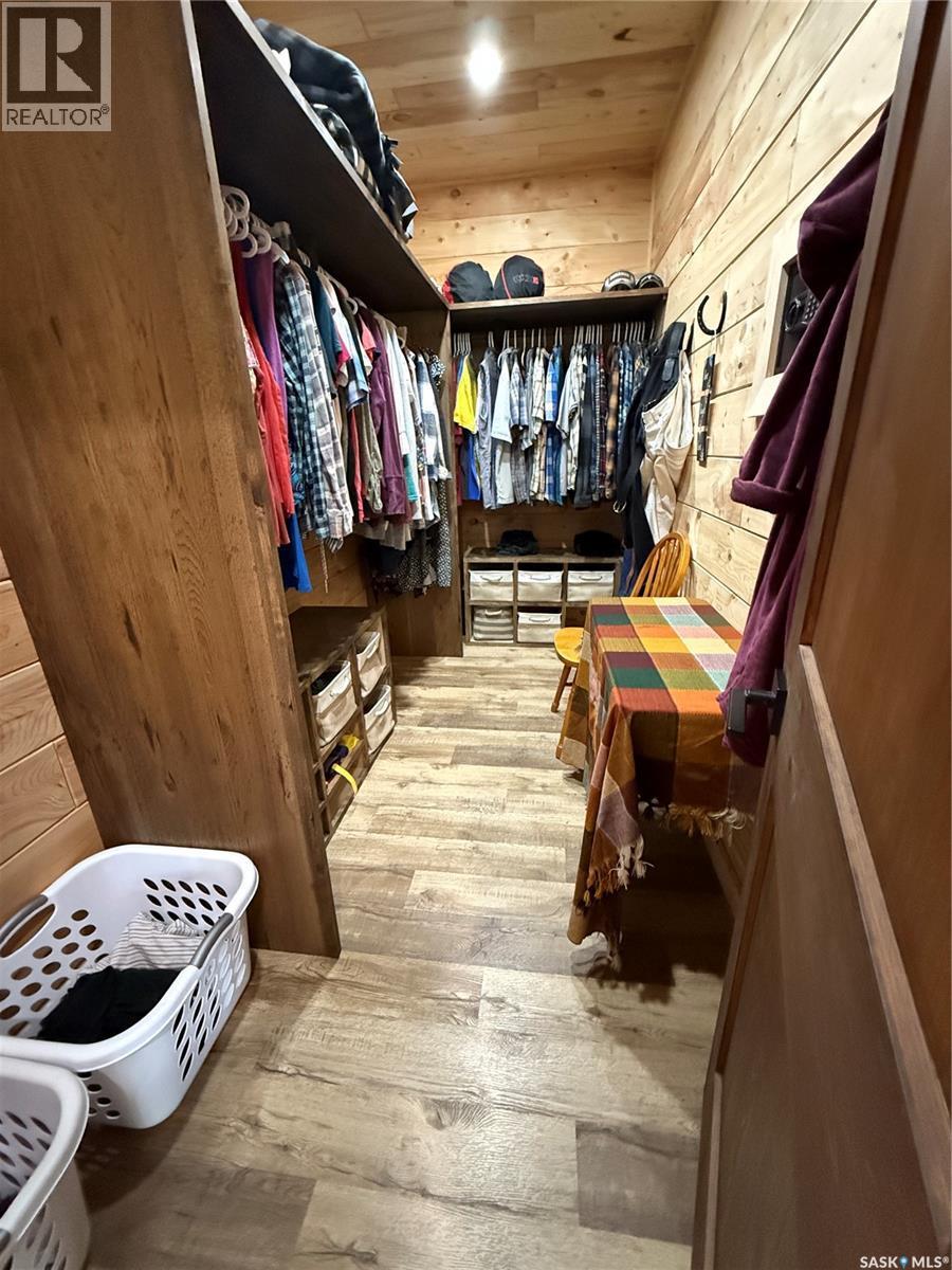 Dunham Acreage, Paddockwood Rm No. 520, SK - Indoor With Storage