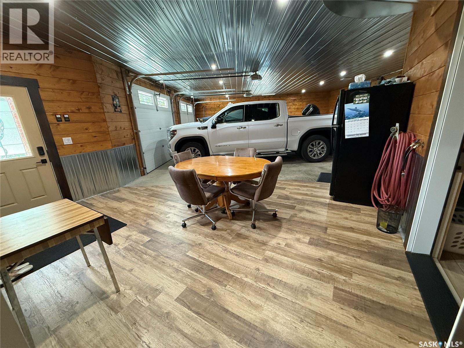 Dunham Acreage, Paddockwood Rm No. 520, SK - Indoor Photo Showing Garage