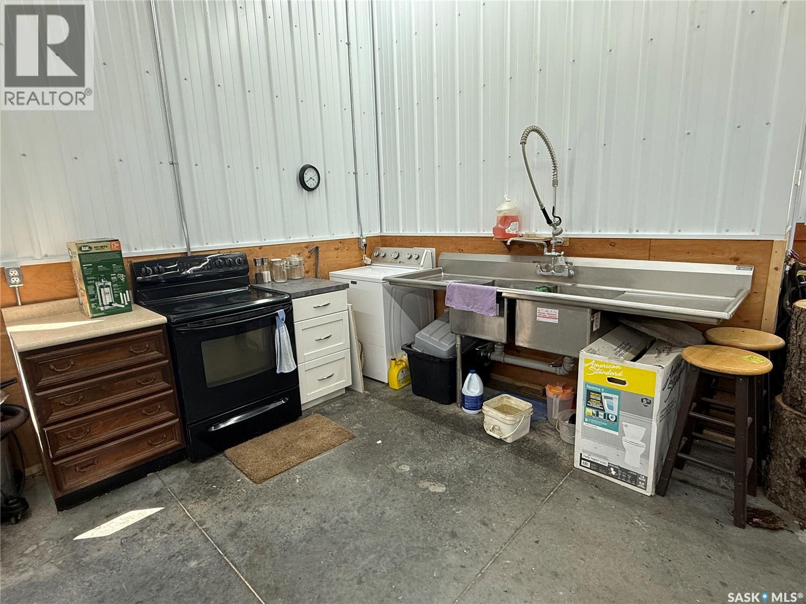 Dunham Acreage, Paddockwood Rm No. 520, SK - Indoor Photo Showing Other Room