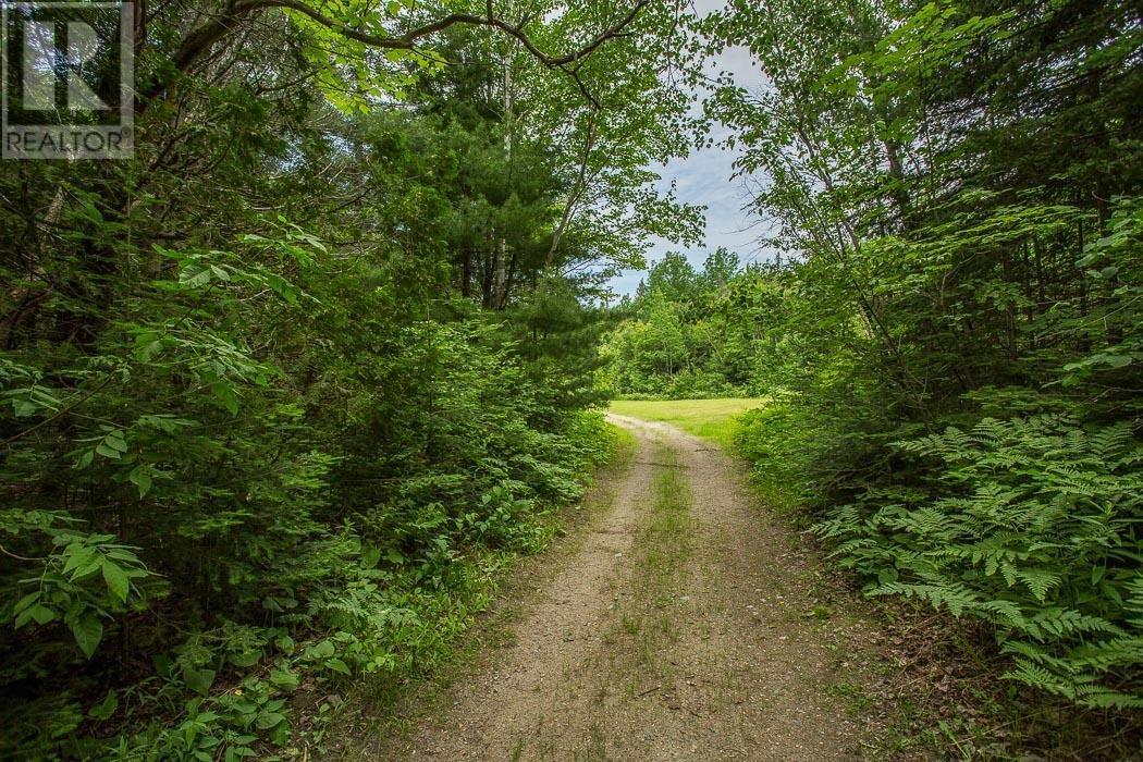 Highway 17 Sheppards Lane/Strawberry Hill Rd, Township Of North Shore, Spragge, ON