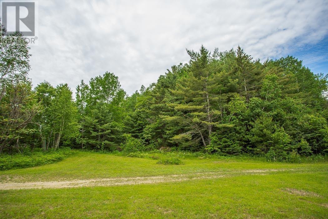 Highway 17 Sheppards Lane/Strawberry Hill Rd, Township Of North Shore, Spragge, ON