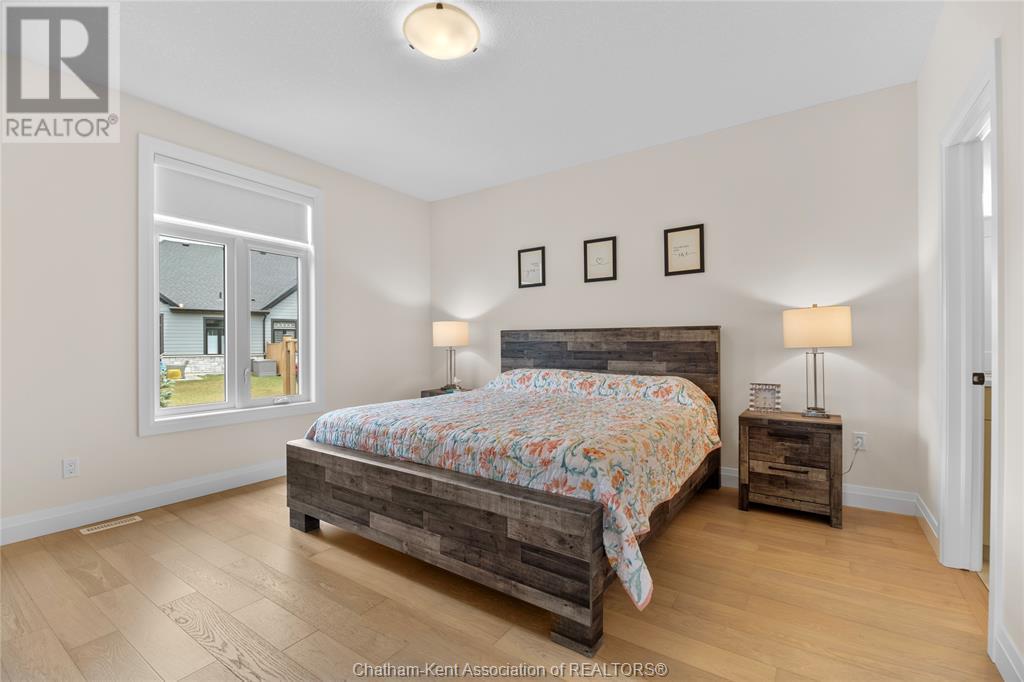 63 Compass Trail Unit# 35, Port Stanley, ON - Indoor Photo Showing Bedroom