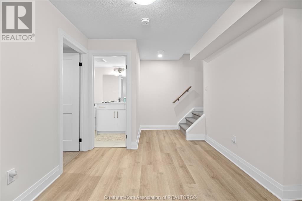 63 Compass Trail Unit# 35, Port Stanley, ON - Indoor Photo Showing Other Room