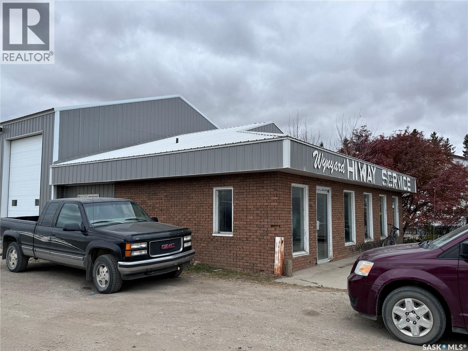 111 South Service Road, Wynyard, SK