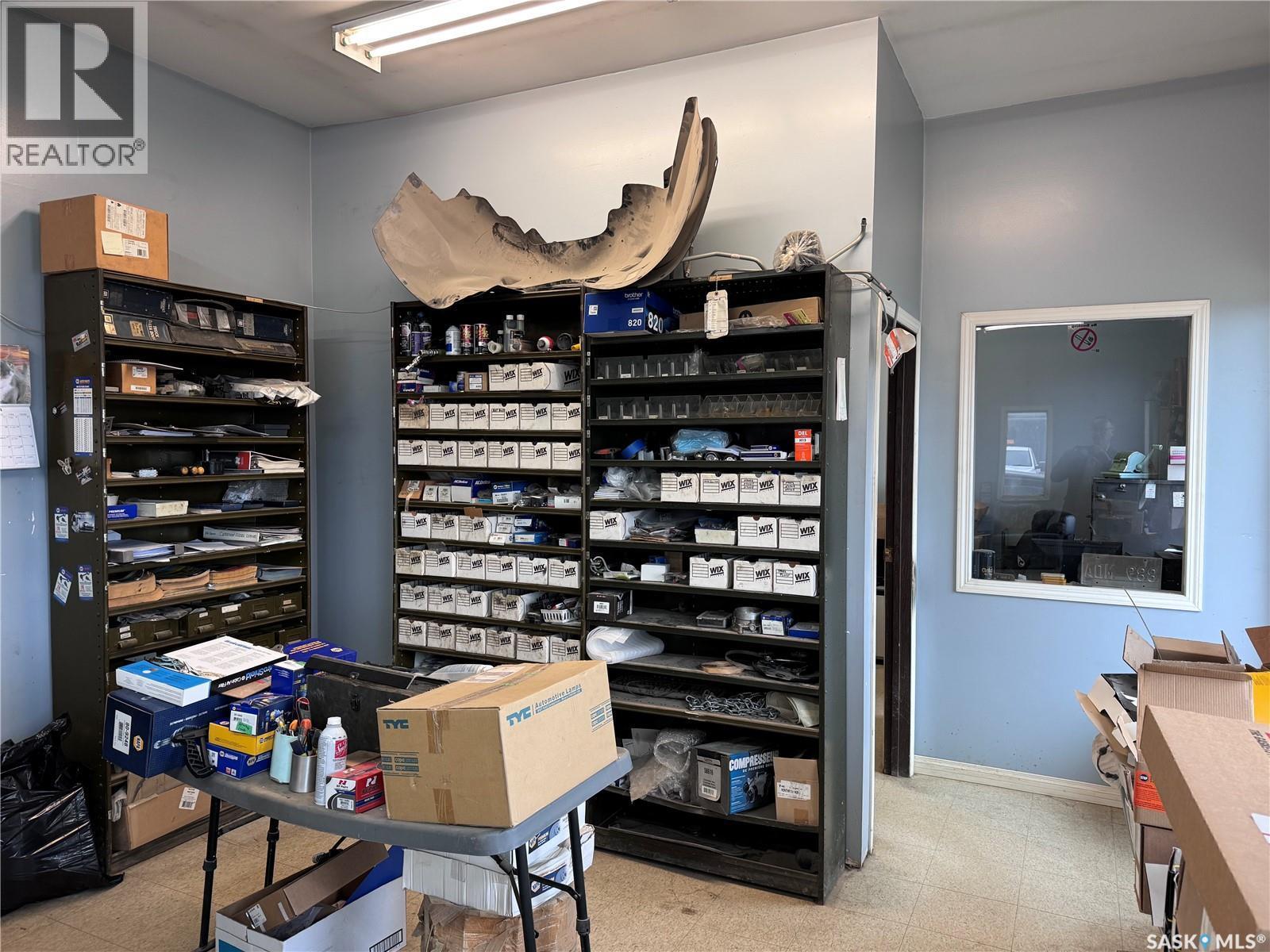 111 South Service Road, Wynyard, SK