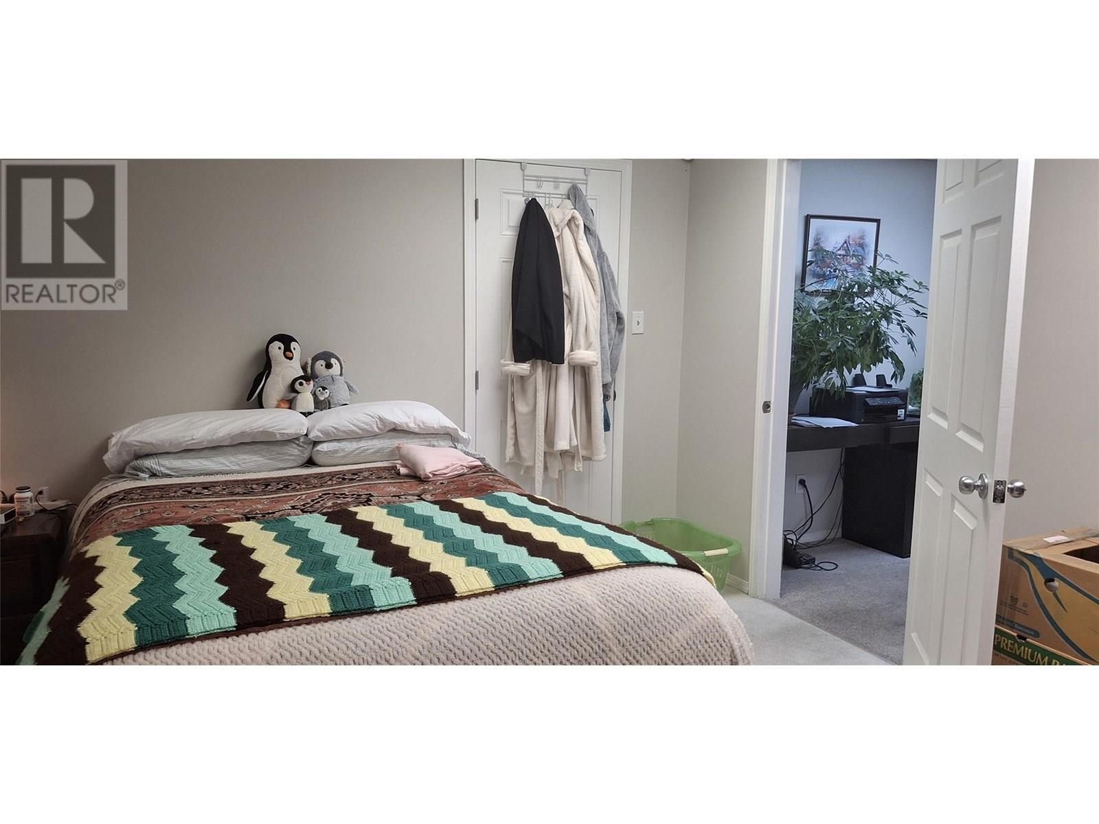 722 1St Avenue, Chase, BC