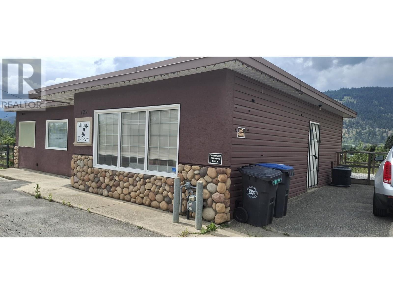 722 1St Avenue, Chase, BC