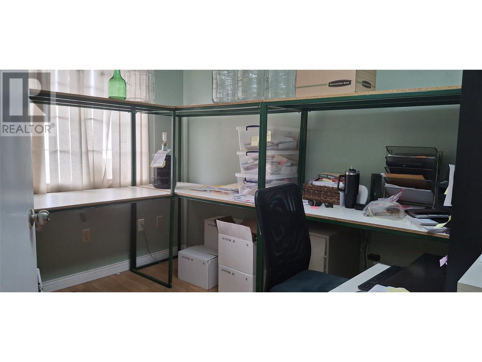 722 1St Avenue, Chase, BC