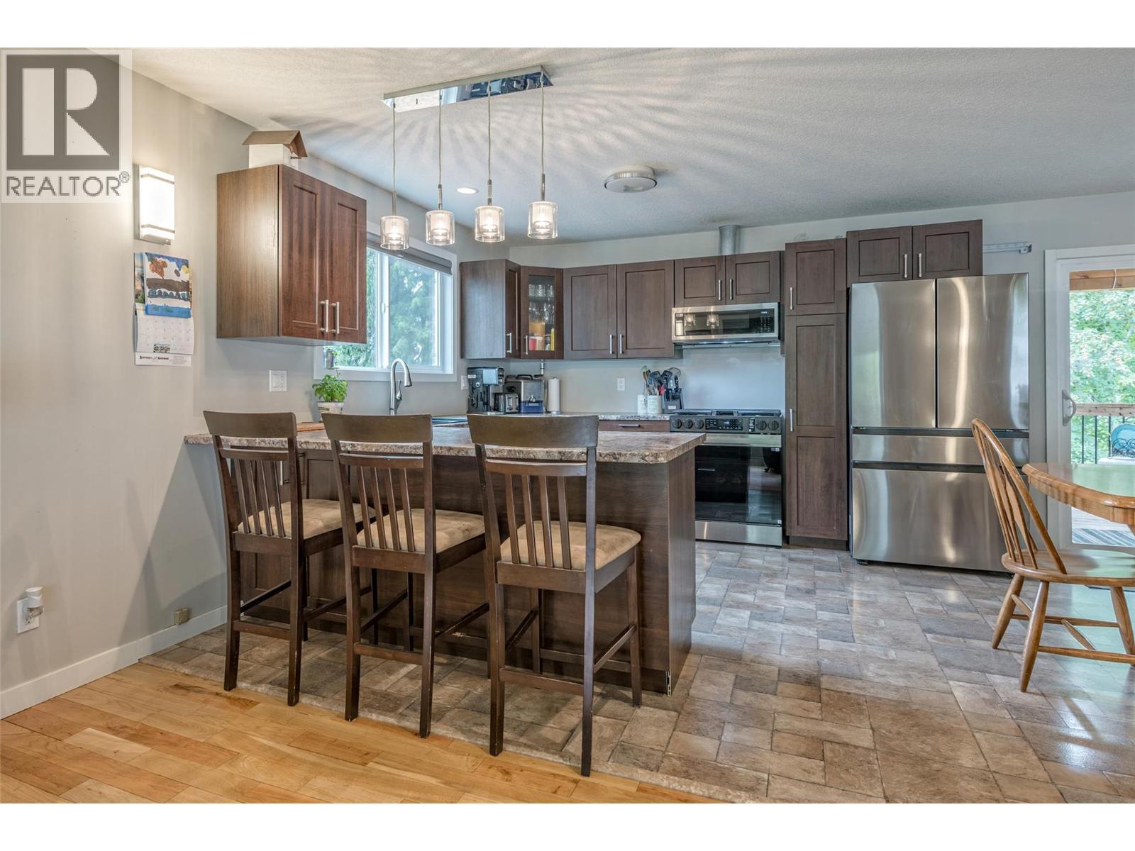 3286 Upper Mcleod Road, Spallumcheen, BC - Indoor Photo Showing Other Room