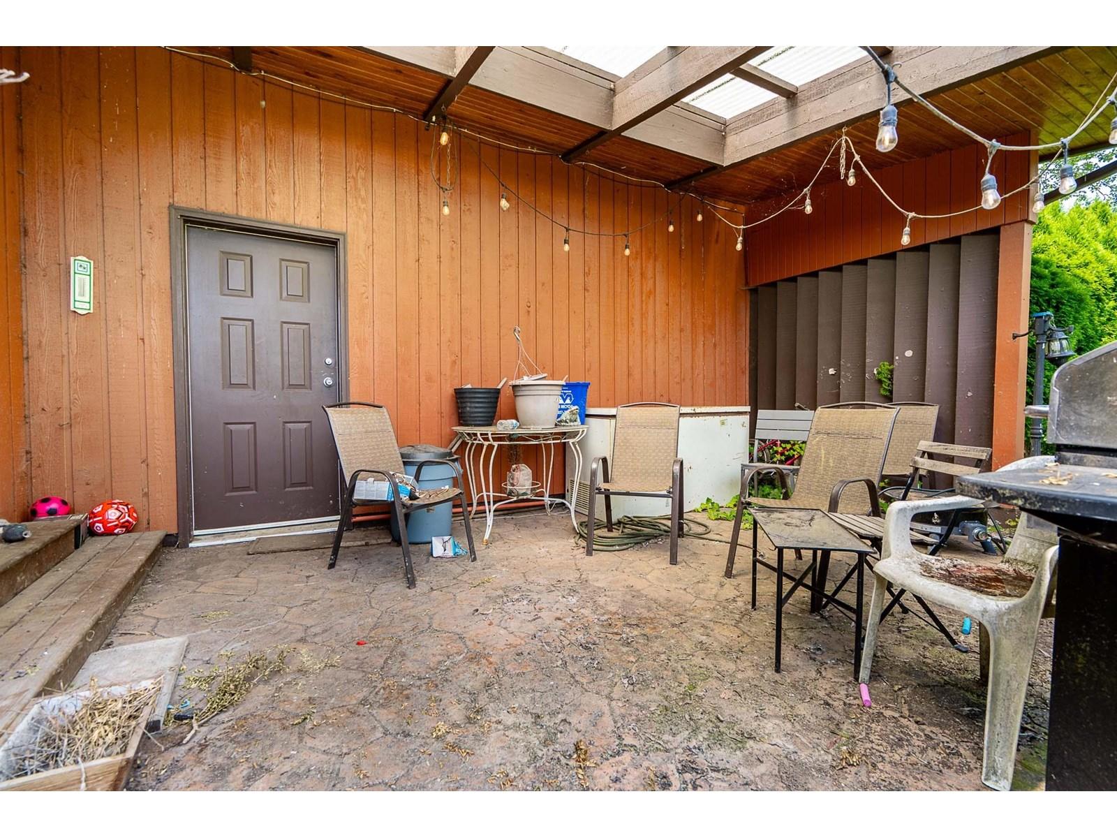 5948 156 Street, Surrey, BC