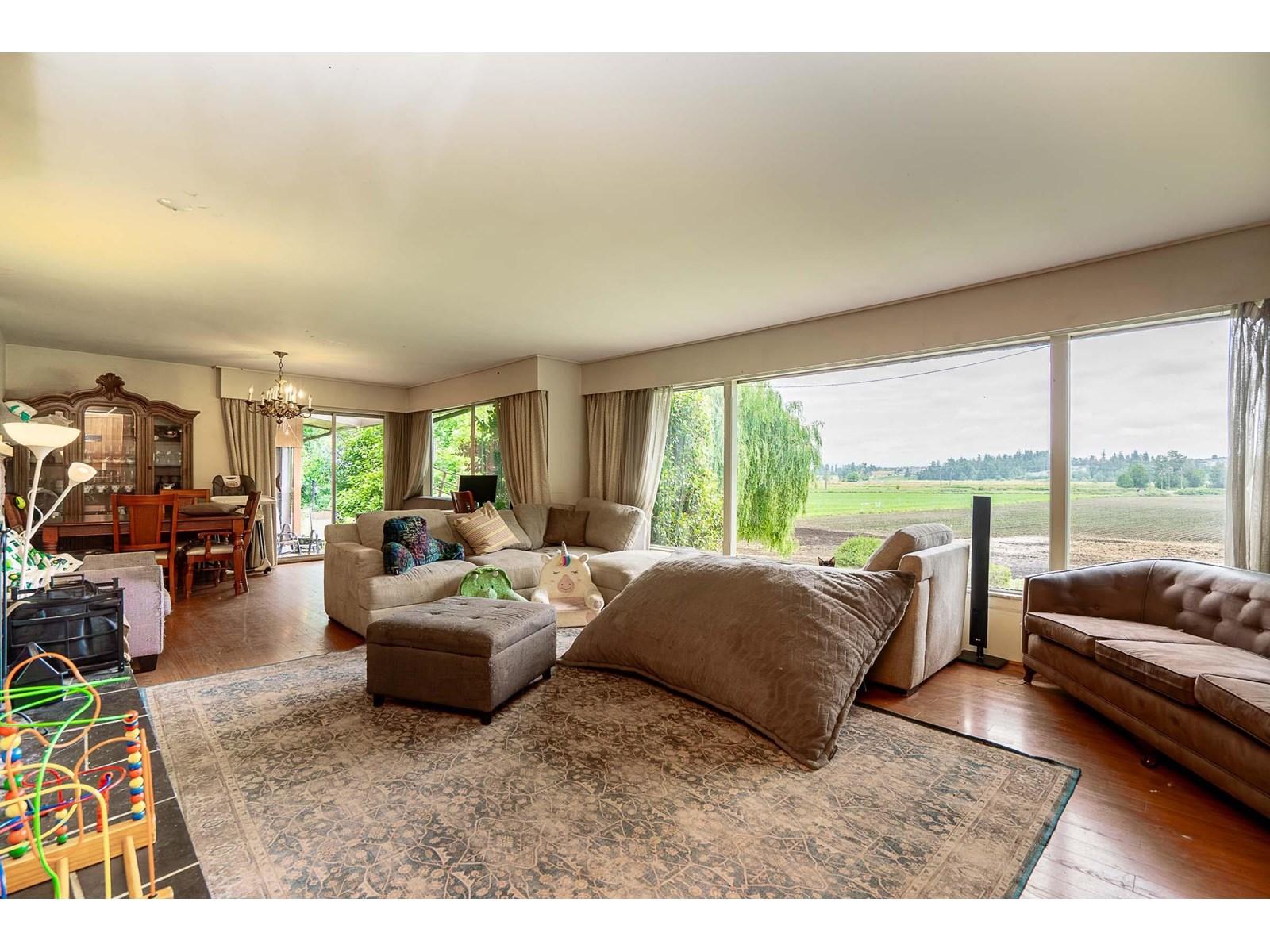 5948 156 Street, Surrey, BC