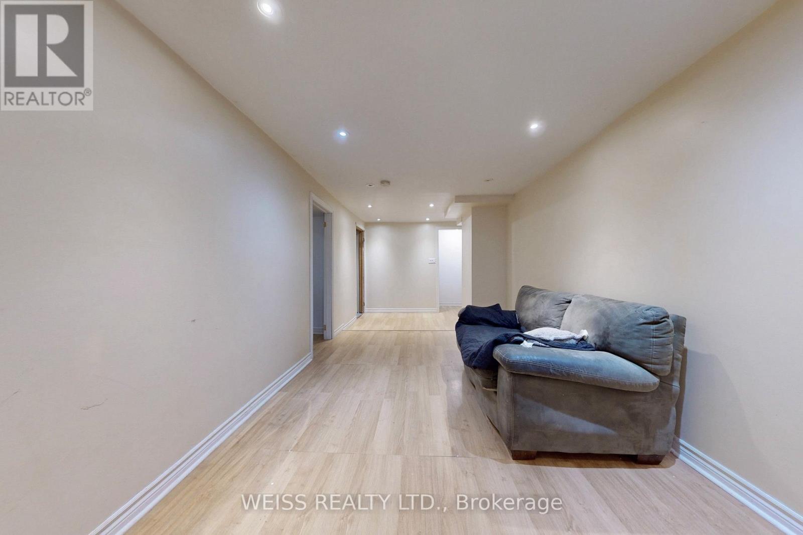 69 Wooliston Crescent, Brampton, ON - Indoor Photo Showing Other Room