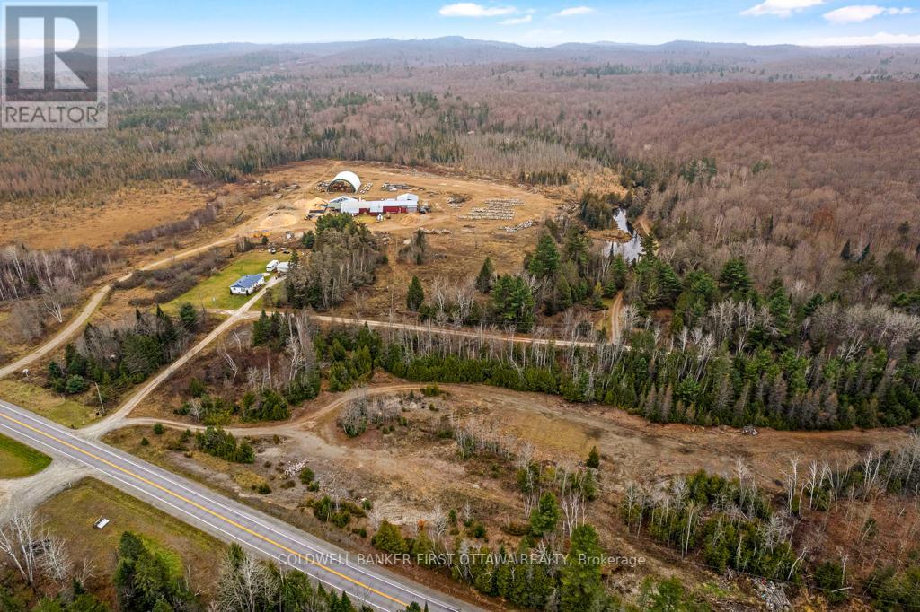 Clear access to the property - 8697-A Highway 511, Lanark Highlands, ON