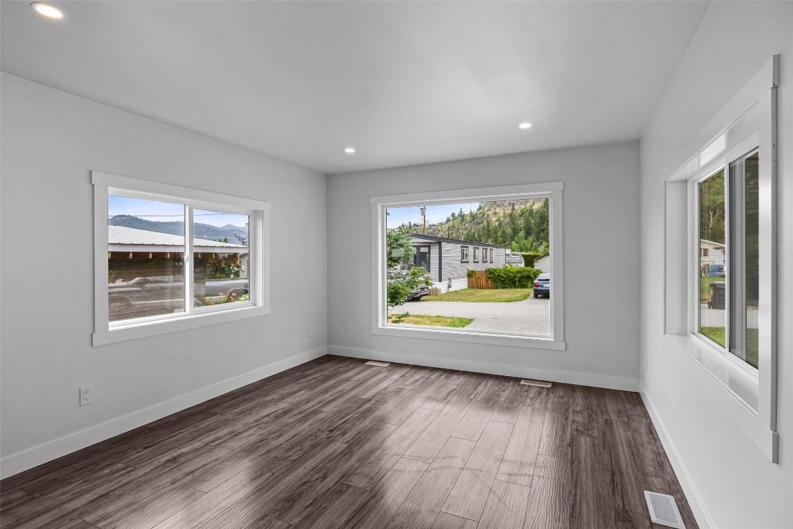 32-1214 Okanagan Avenue, Chase, BC