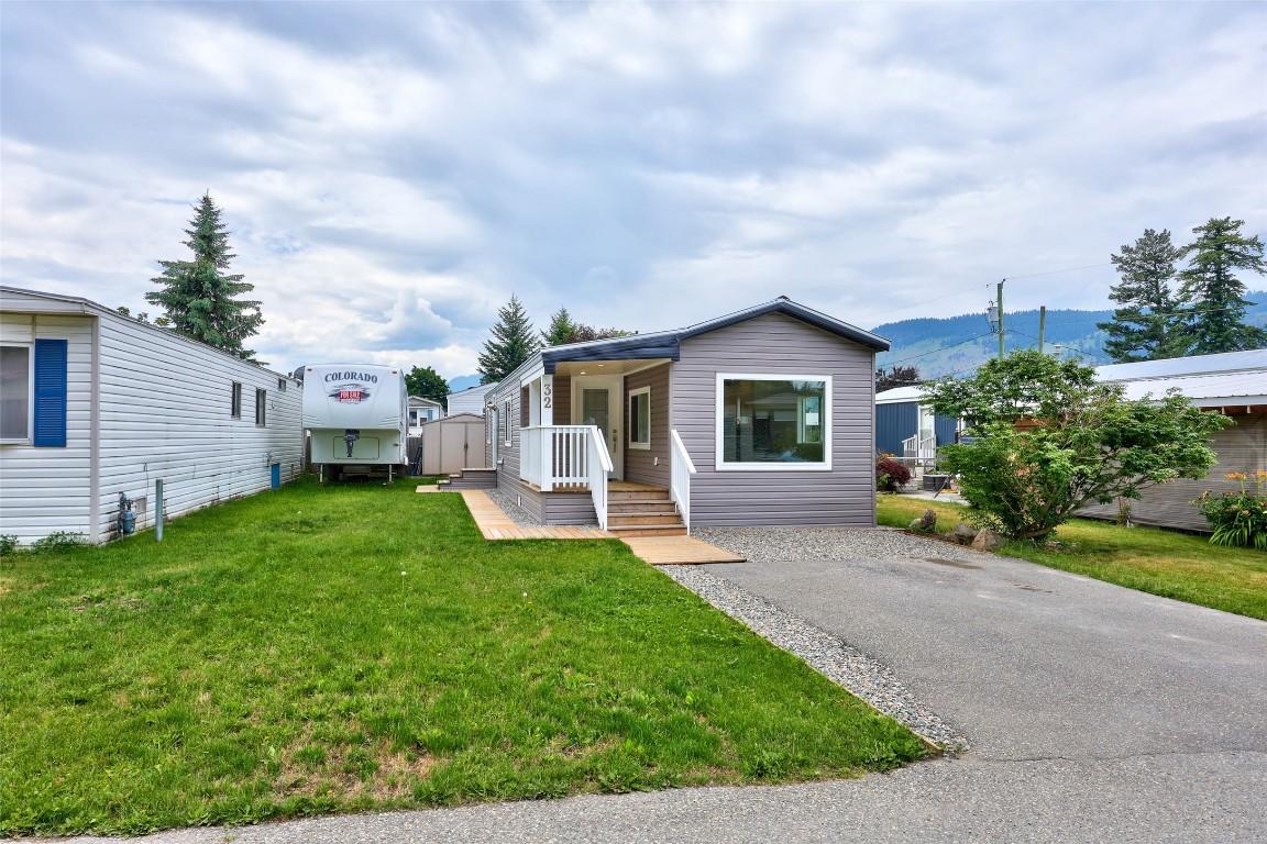 32-1214 Okanagan Avenue, Chase, BC