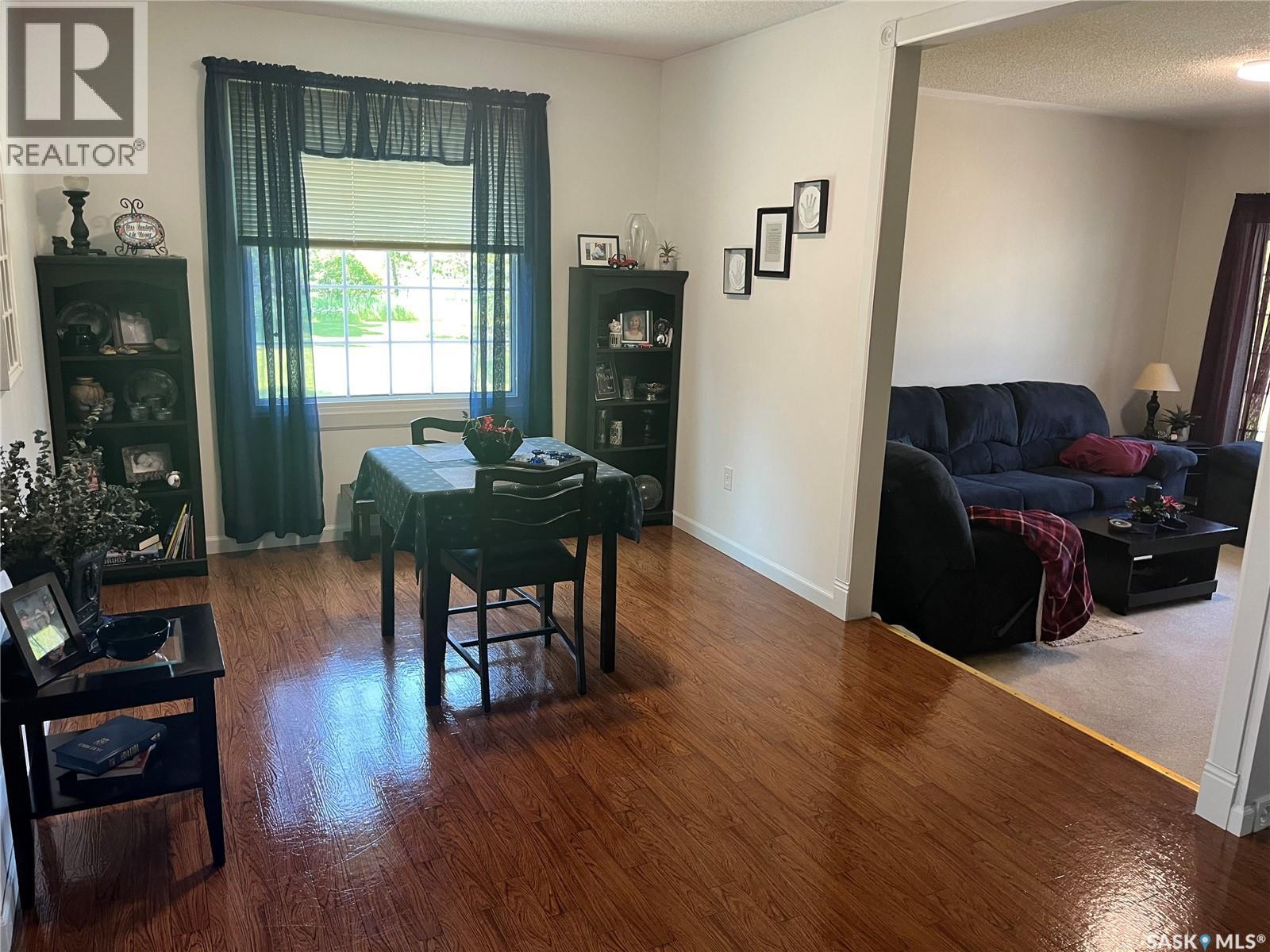 1000 Railway Avenue W, Foam Lake, SK - Indoor