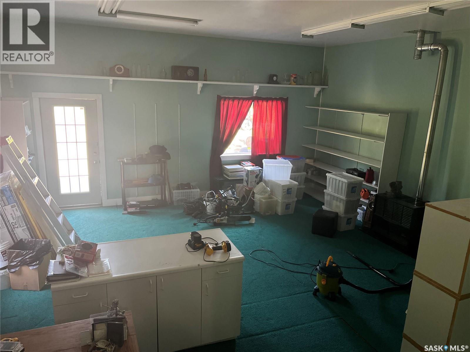 1000 Railway Avenue W, Foam Lake, SK - Indoor Photo Showing Other Room