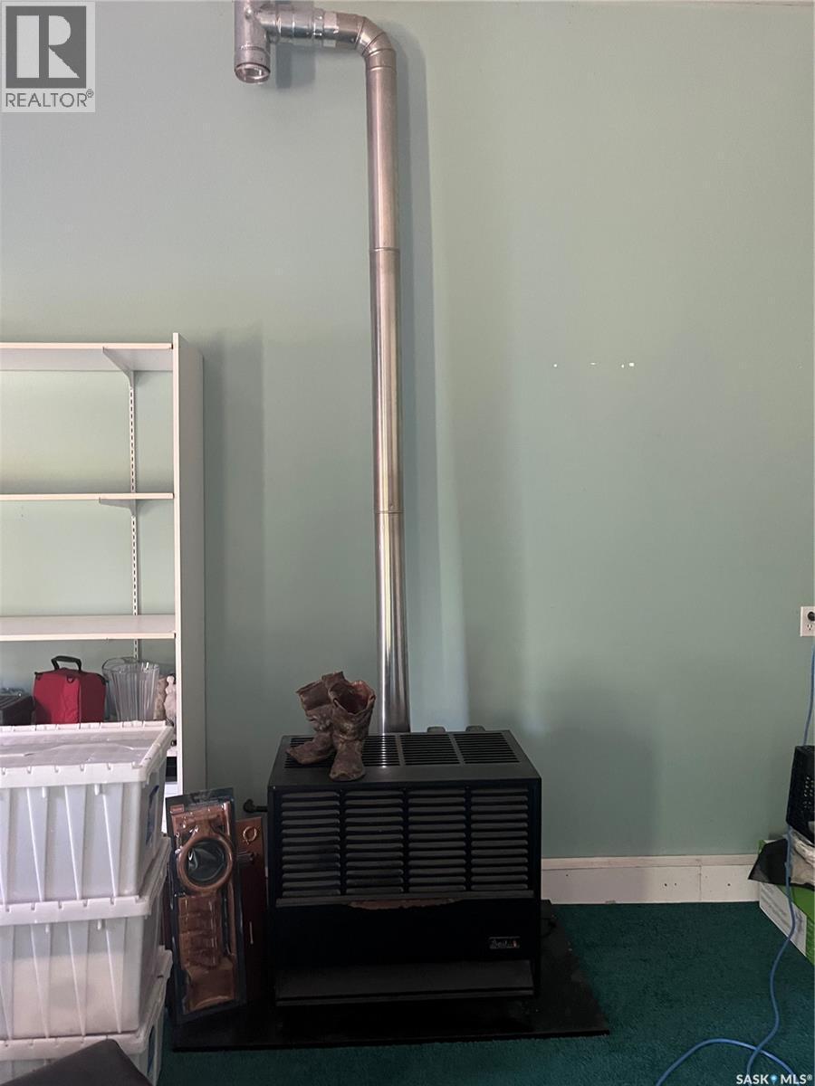 1000 Railway Avenue W, Foam Lake, SK - Indoor