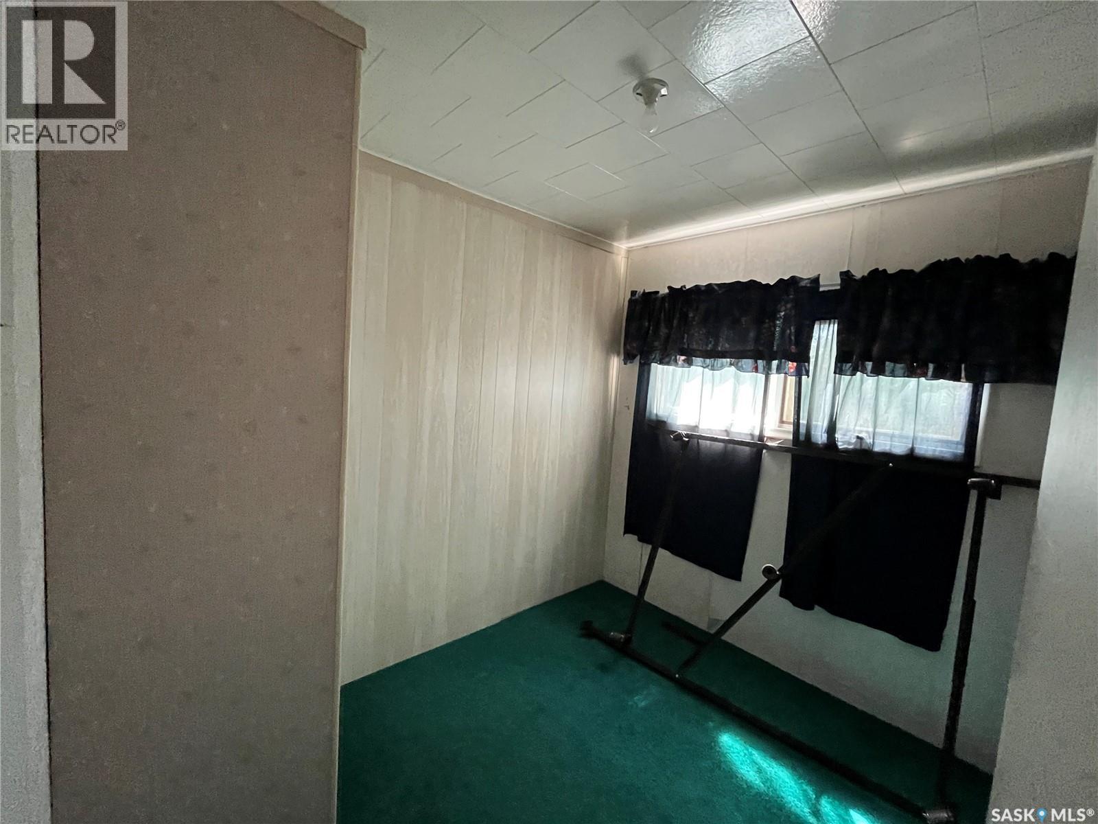 1000 Railway Avenue W, Foam Lake, SK - Indoor Photo Showing Other Room