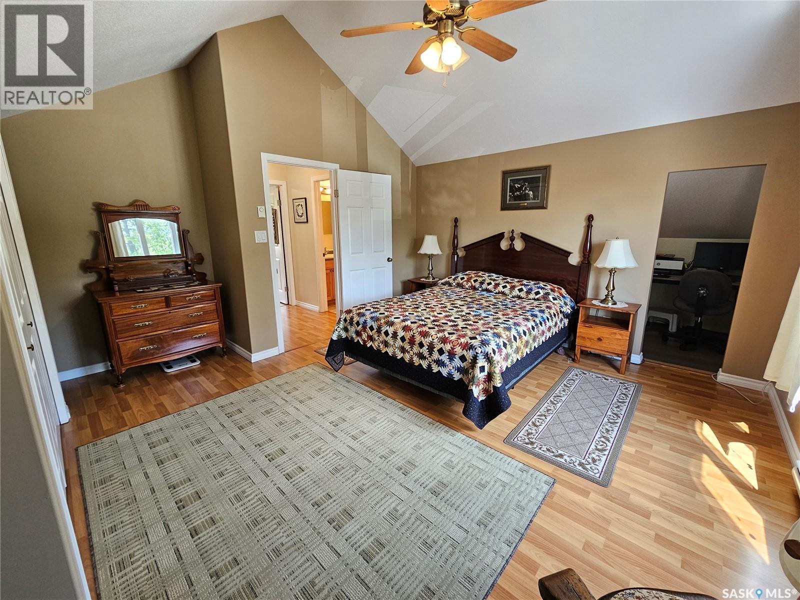 109 Aspen Drive, Meadow Lake Rm No.588, SK - Indoor Photo Showing Bedroom