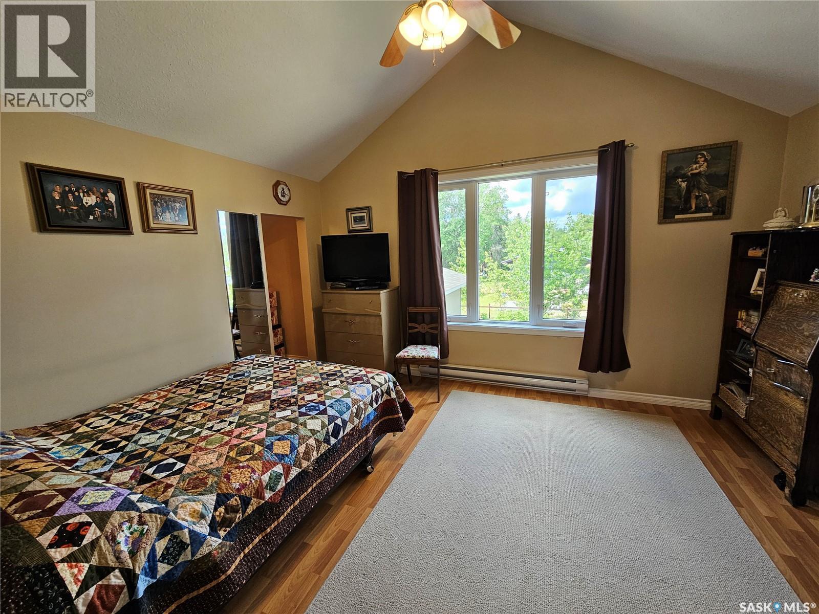 109 Aspen Drive, Meadow Lake Rm No.588, SK - Indoor Photo Showing Bedroom