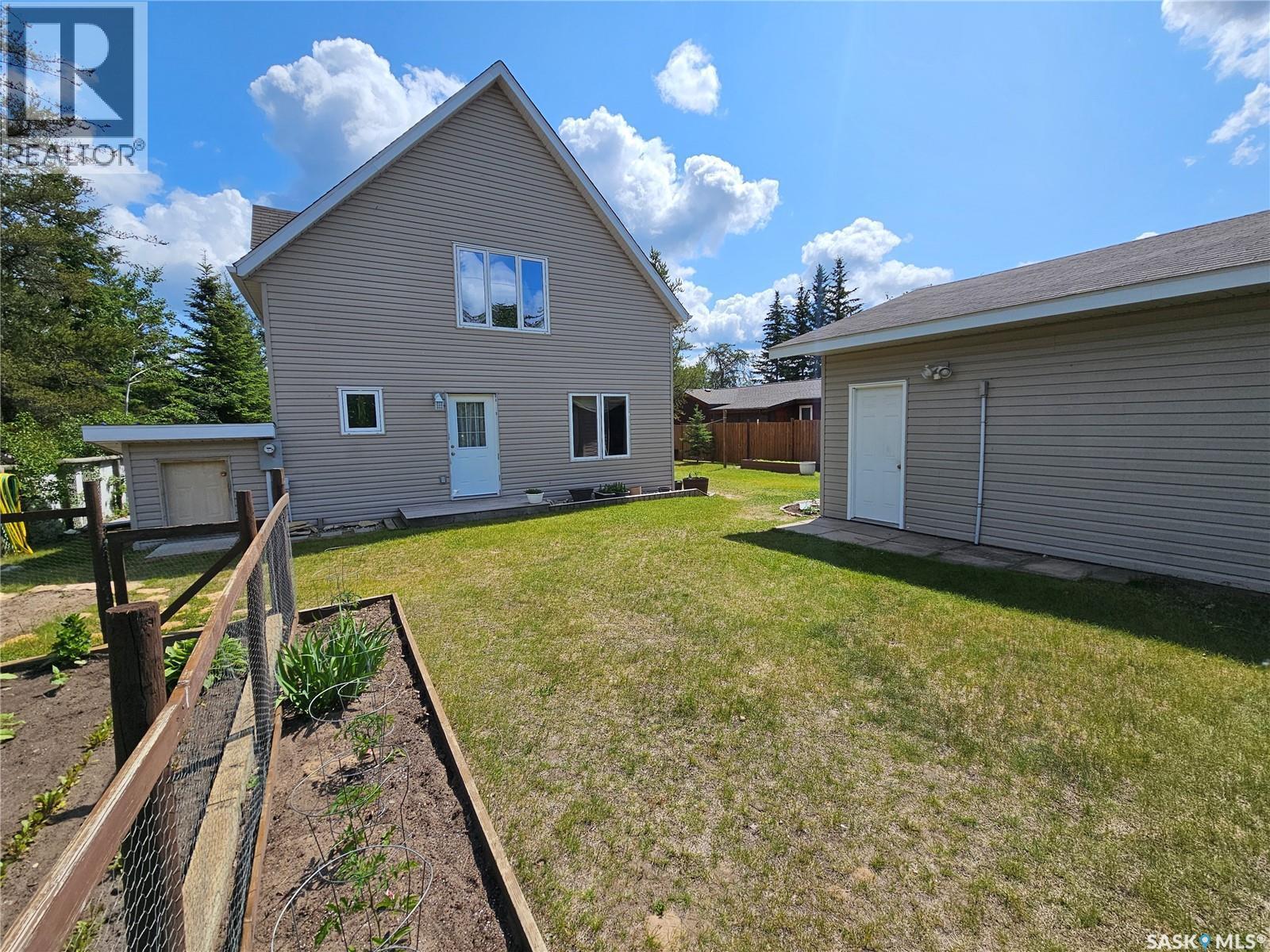 109 Aspen Drive, Meadow Lake Rm No.588, SK - Outdoor With Exterior