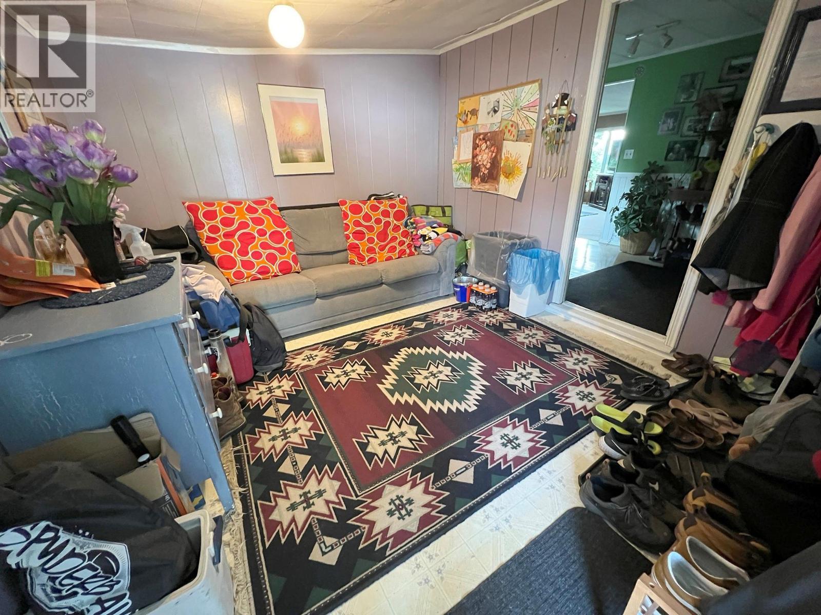 6288 Meadowland Crescent, Kamloops, BC