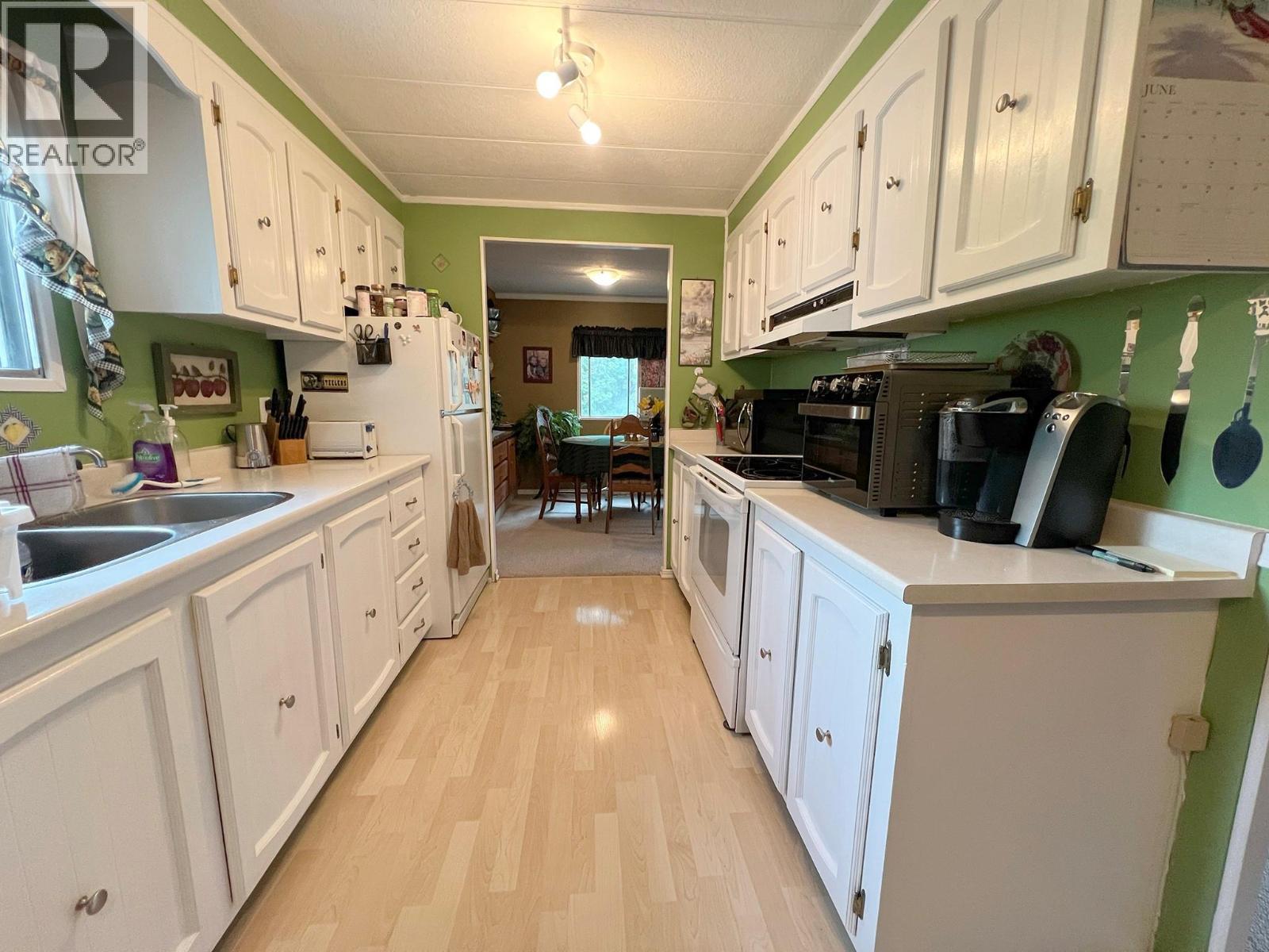 6288 Meadowland Crescent, Kamloops, BC