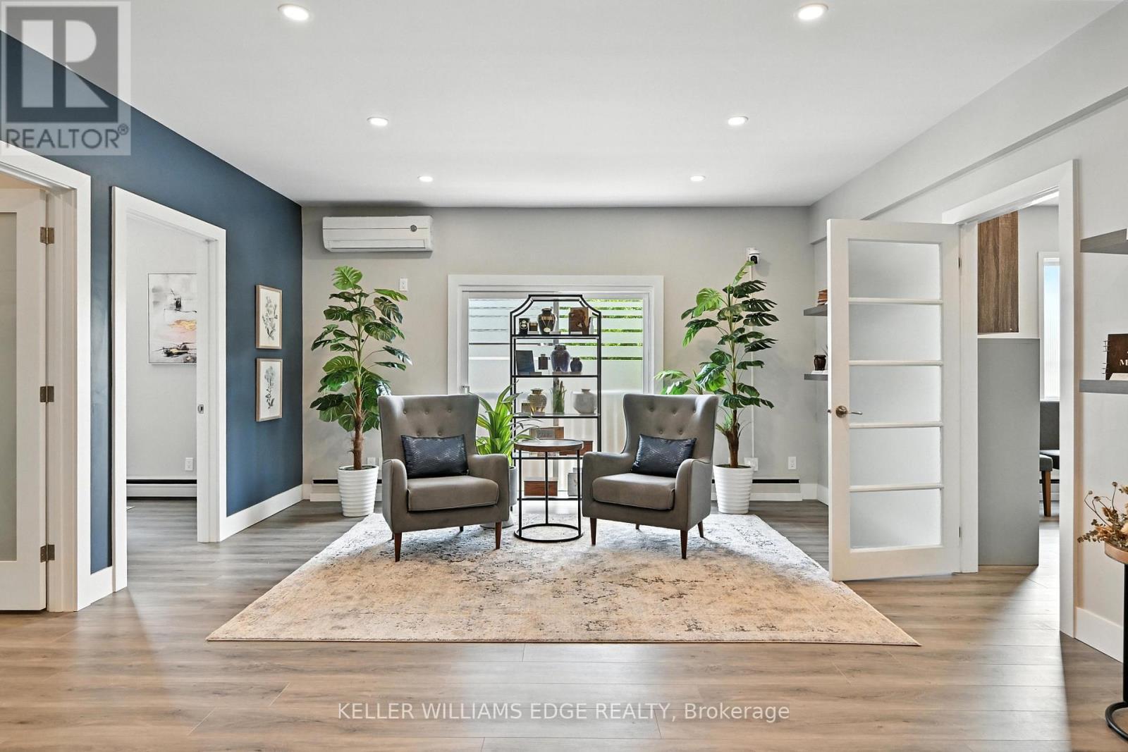 22 Mill Street S, Hamilton, ON