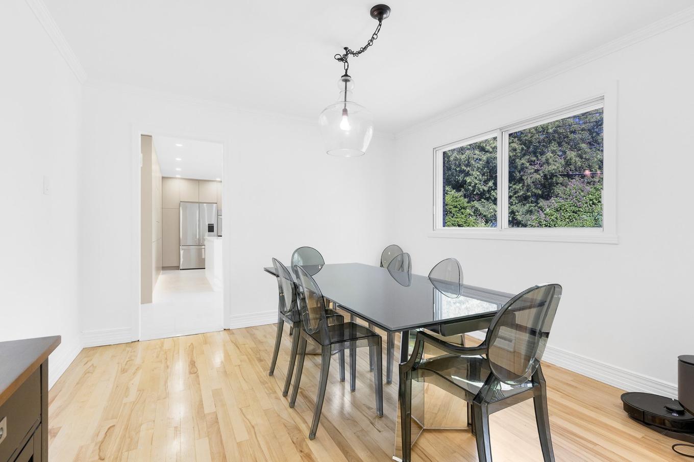 Dining room - 129 Rue Wilson, Dollard-Des-Ormeaux, QC - Indoor Photo Showing Dining Room