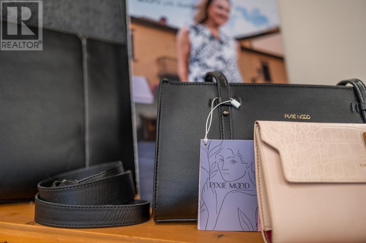 2 150 Birch Avenue, 100 Mile House, BC