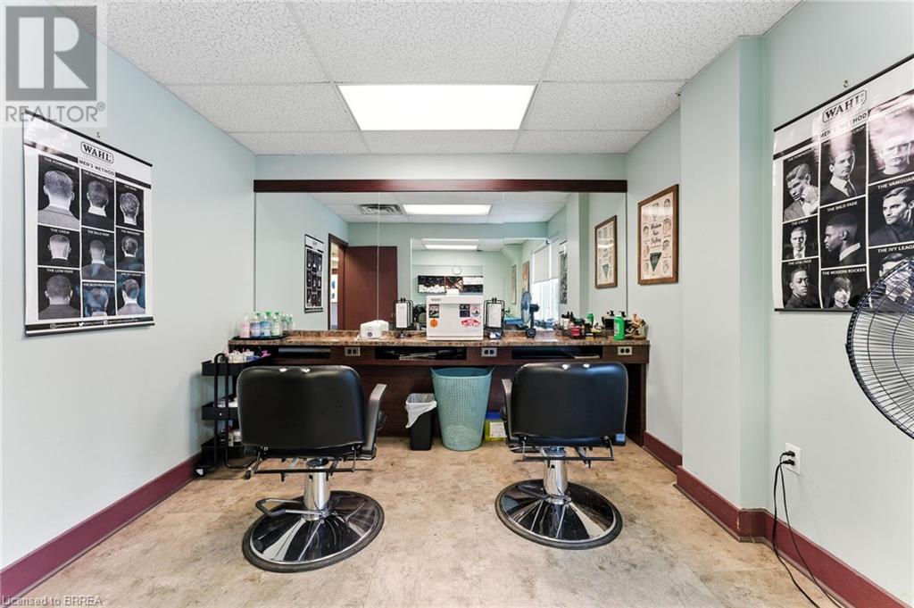 207 Greenwich Street, Brantford, ON