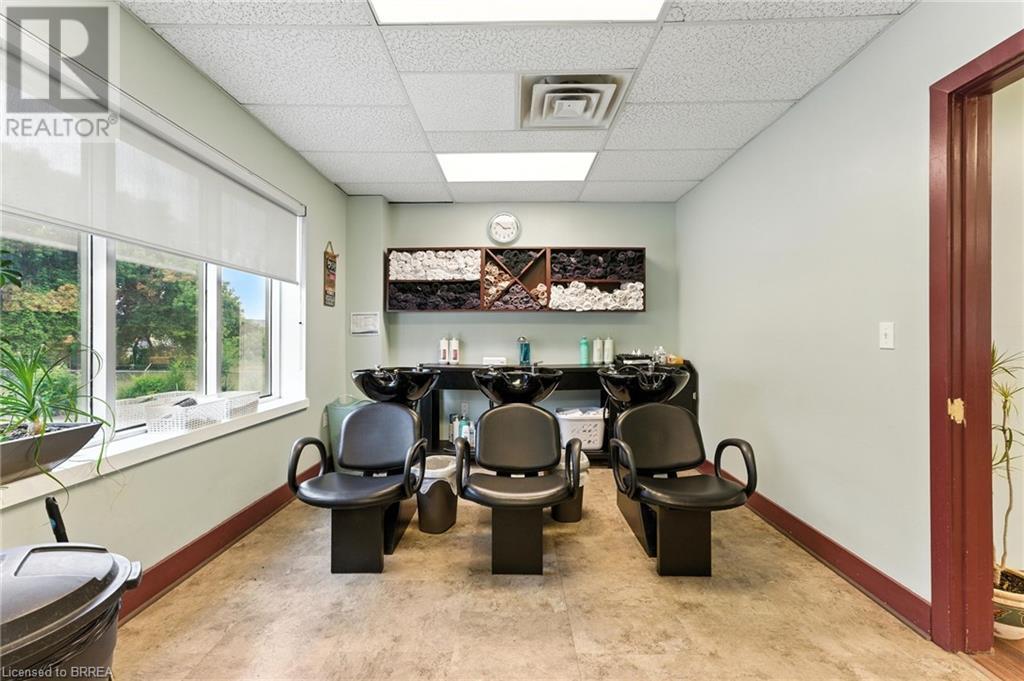 207 Greenwich Street, Brantford, ON