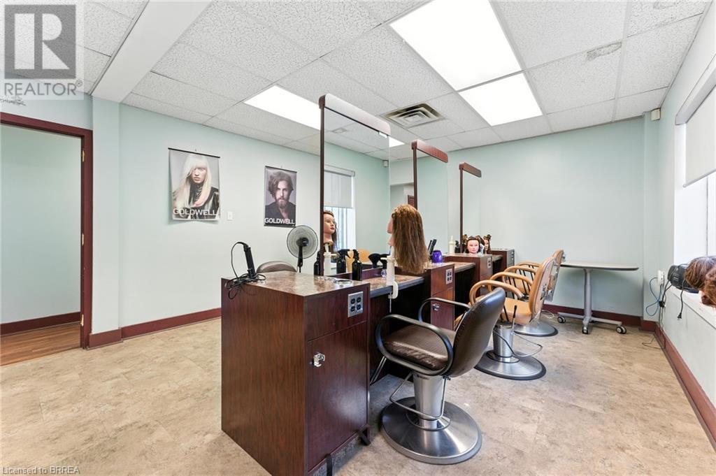 Office with a drop ceiling - 207 Greenwich Street, Brantford, ON