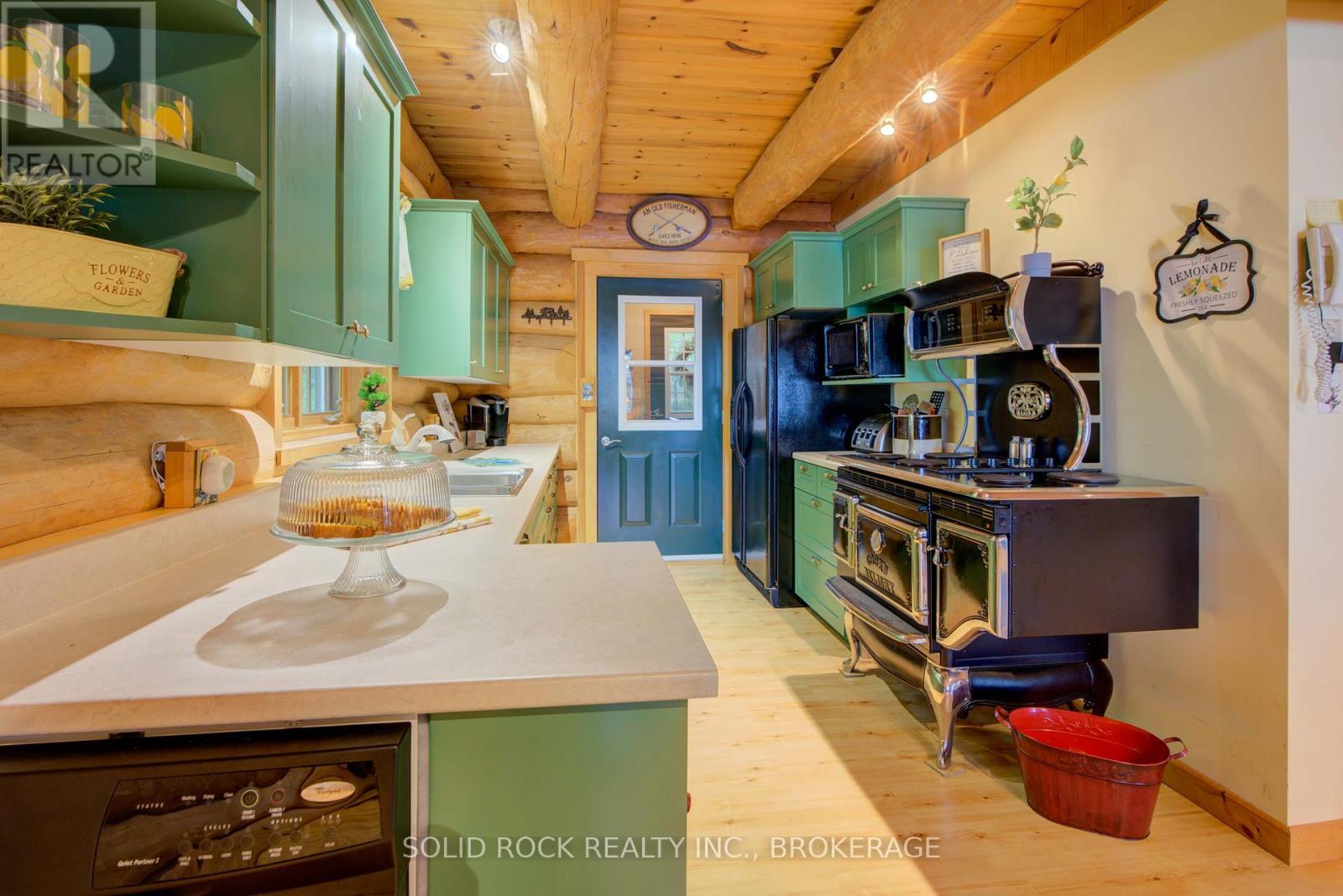 2091 Gull Lake Estates Lane, Frontenac (Frontenac North), ON - Indoor