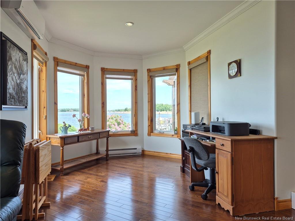 25 Bayshore Dr, Bathurst, NB