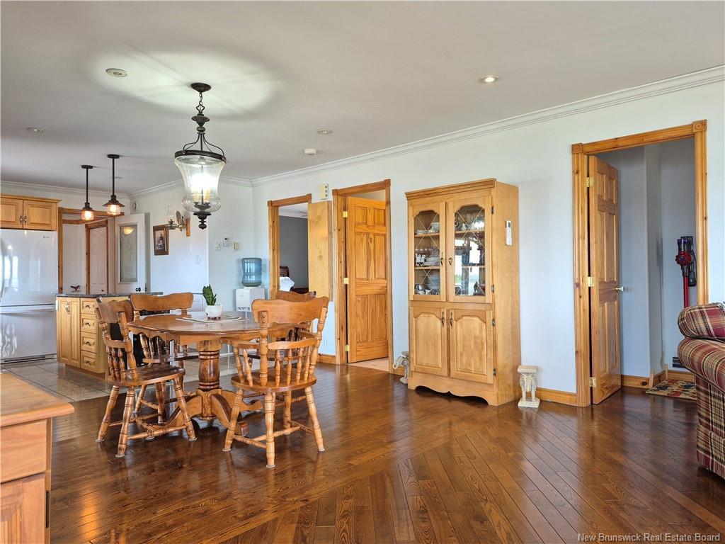 25 Bayshore Dr, Bathurst, NB