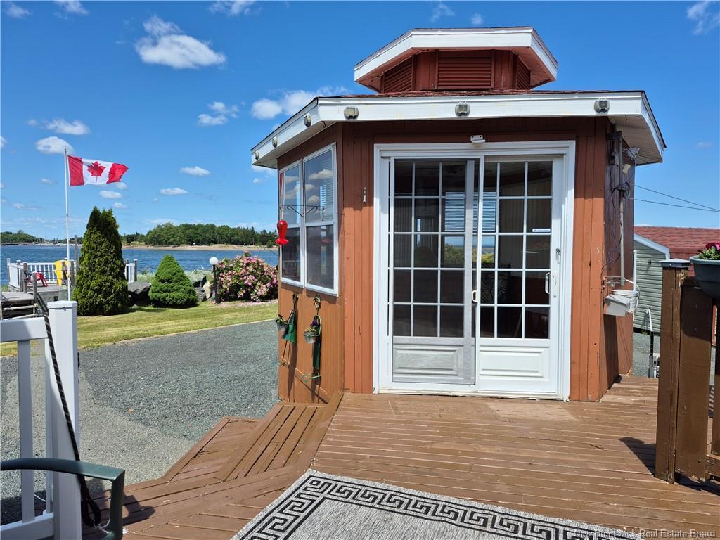 25 Bayshore Dr, Bathurst, NB